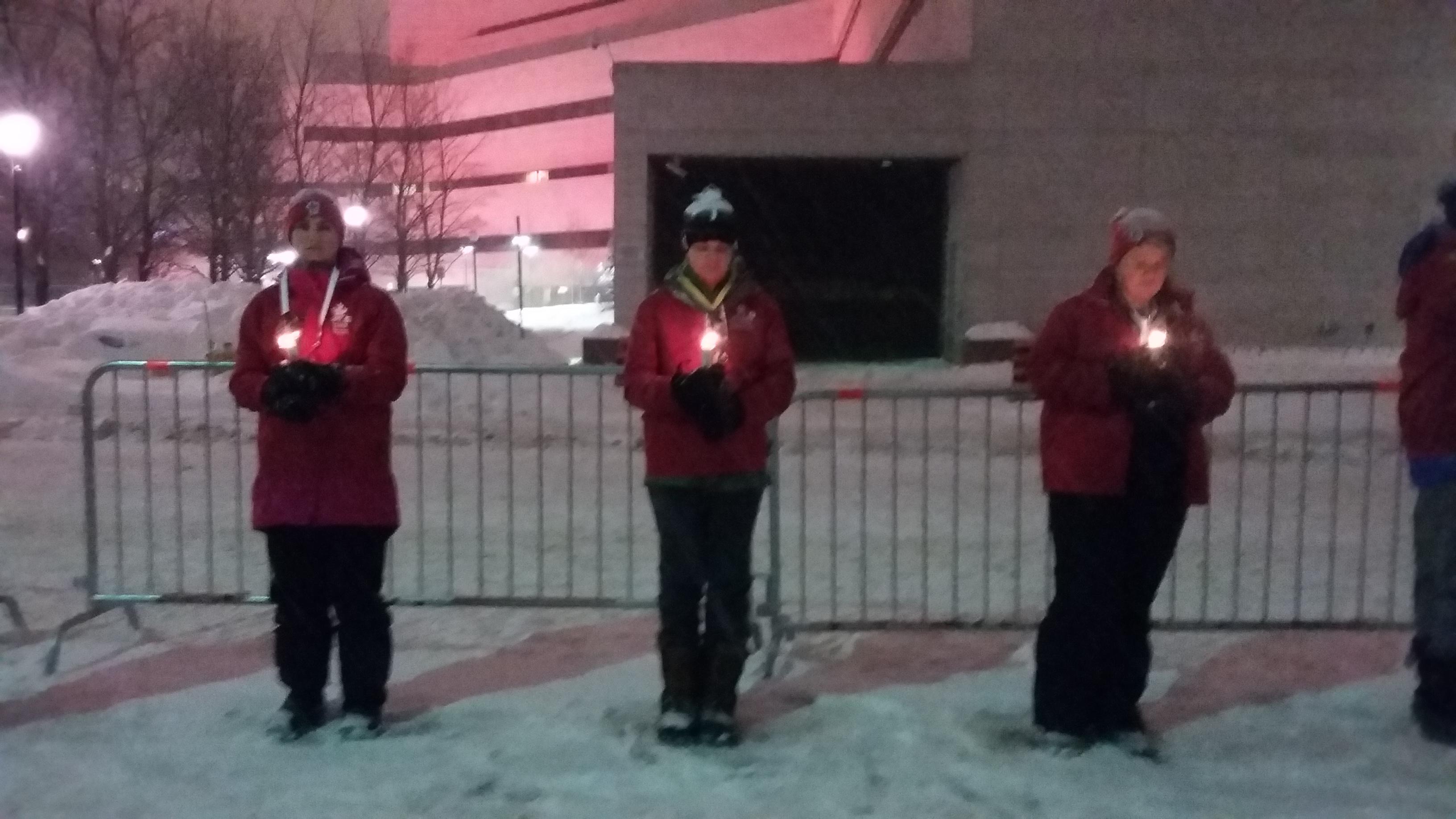 Gooey in the City's New Year's Eve Human Chain event